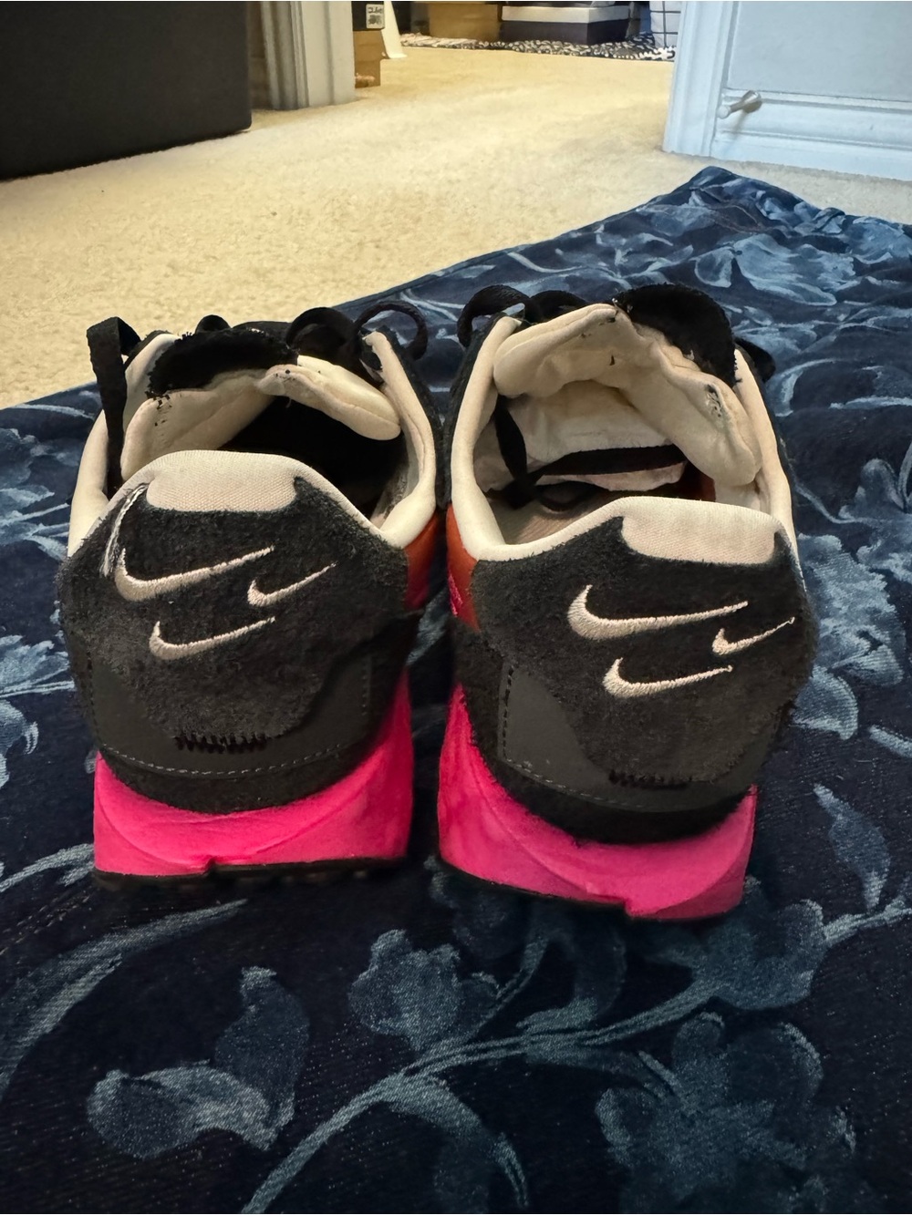Nike Women's Orange and Pink Running Sneakers - Picture 2 of 6